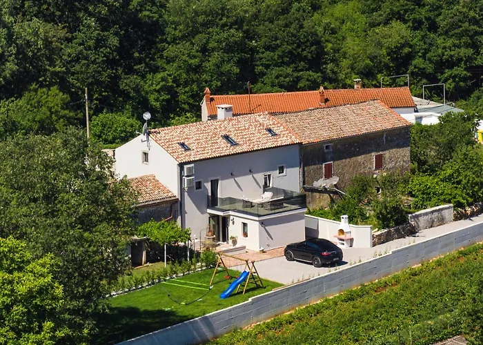 Casa Evina