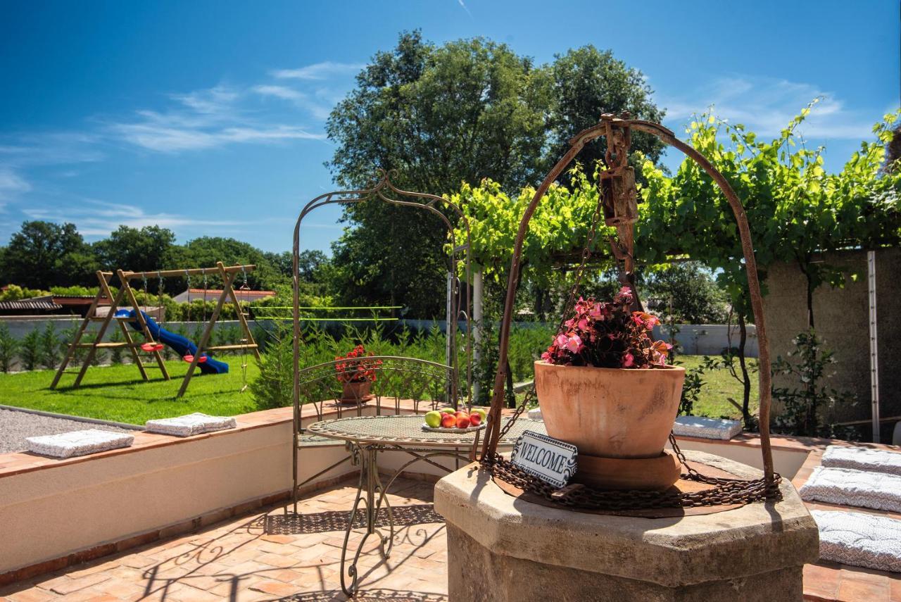 Casa Evina Holiday home *