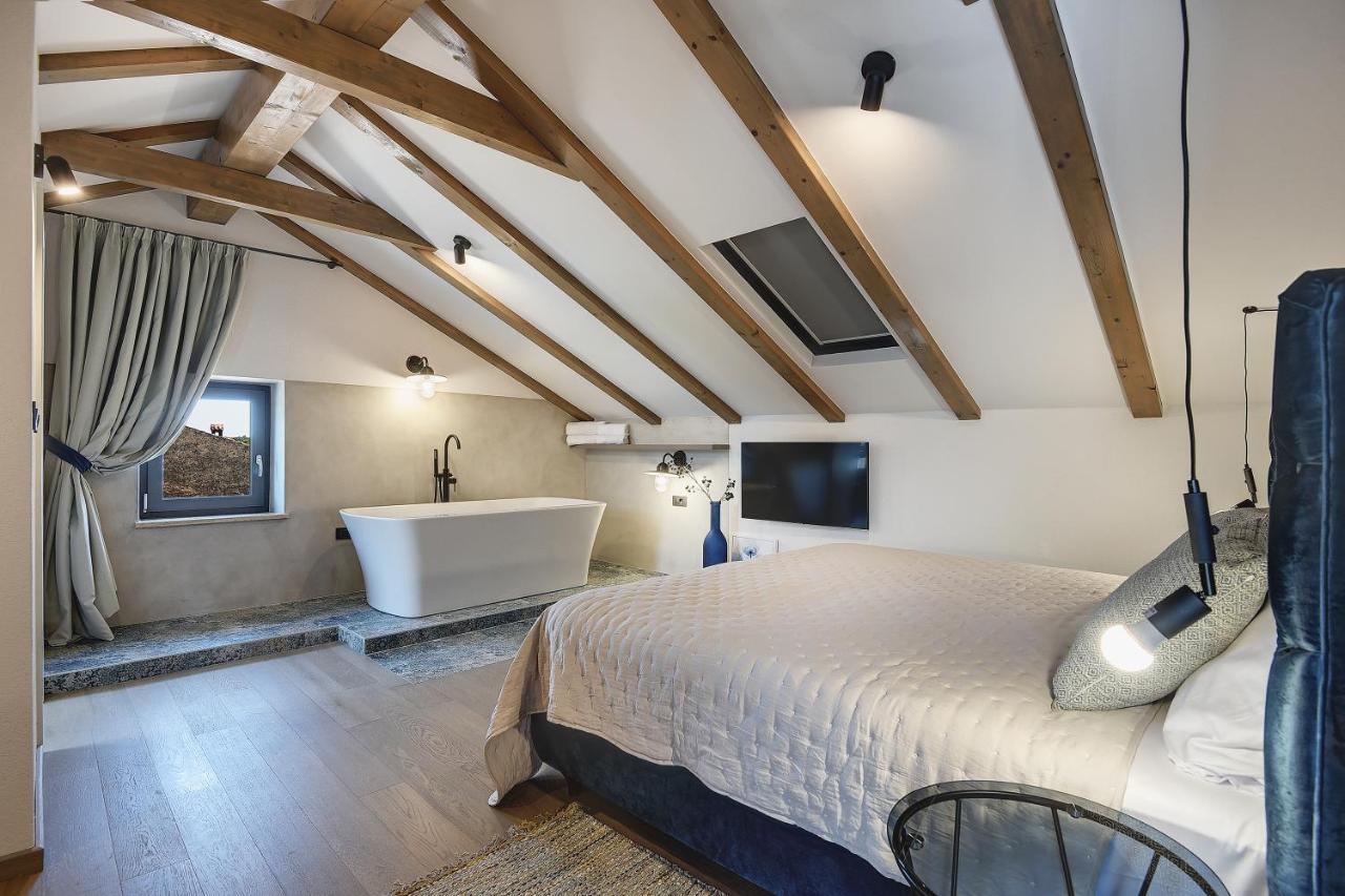 Casa Evina Holiday home *