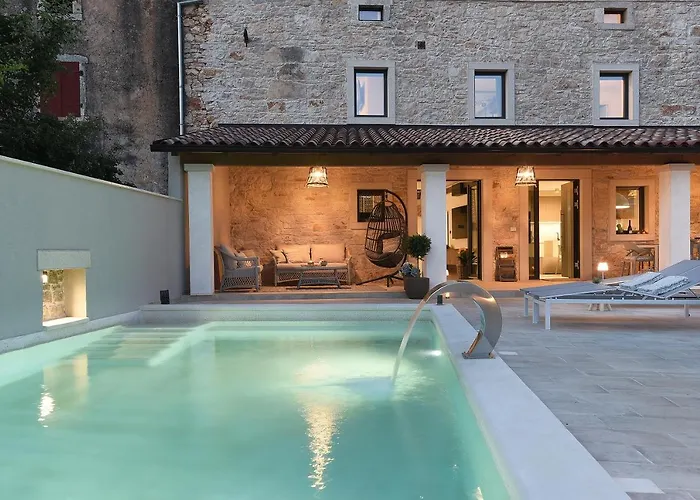 Casa Evina